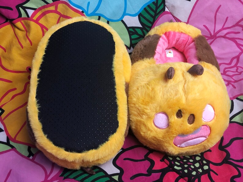 Chonky Bee Slippers